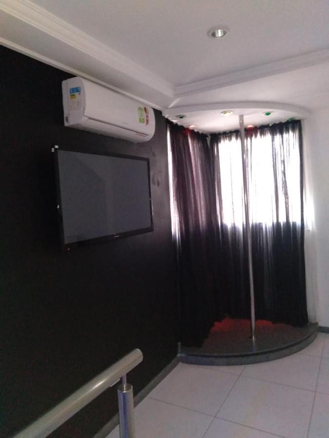 Flash Motel (Adults Only) São Vicente Eksteriør billede
