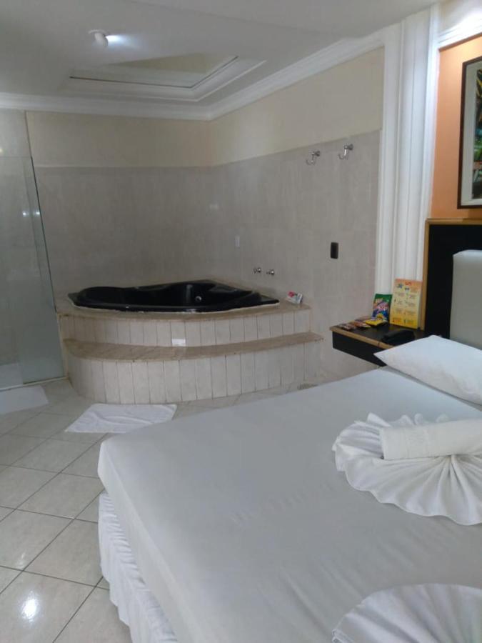 Flash Motel (Adults Only) São Vicente Eksteriør billede