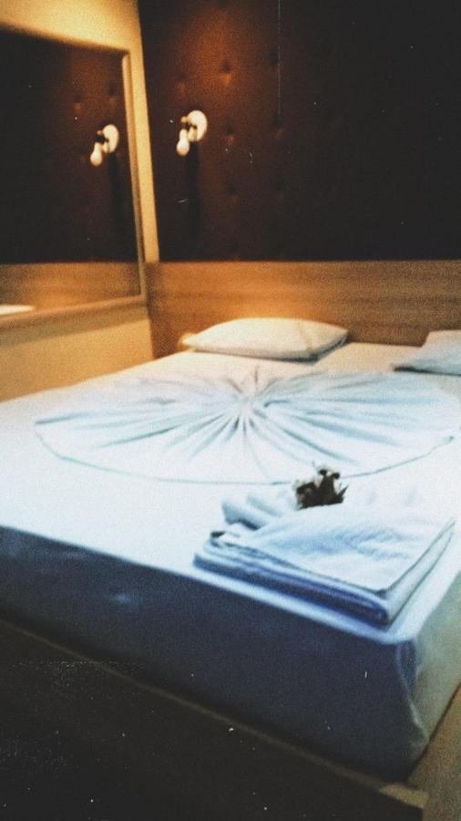 Flash Motel (Adults Only) São Vicente Eksteriør billede